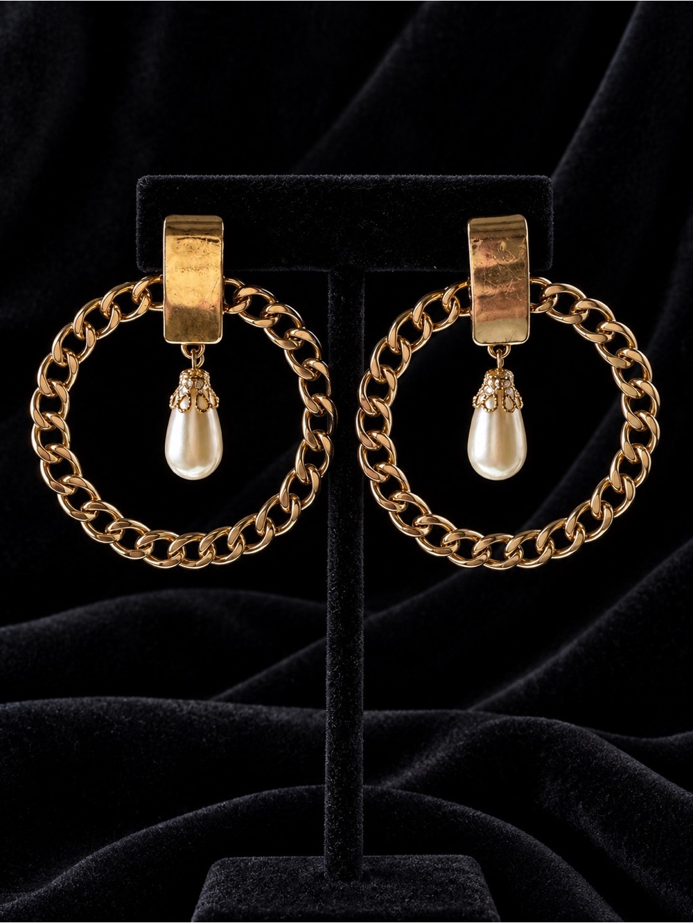 Gold Chain Hoop Earrings with Pearl Teardrop